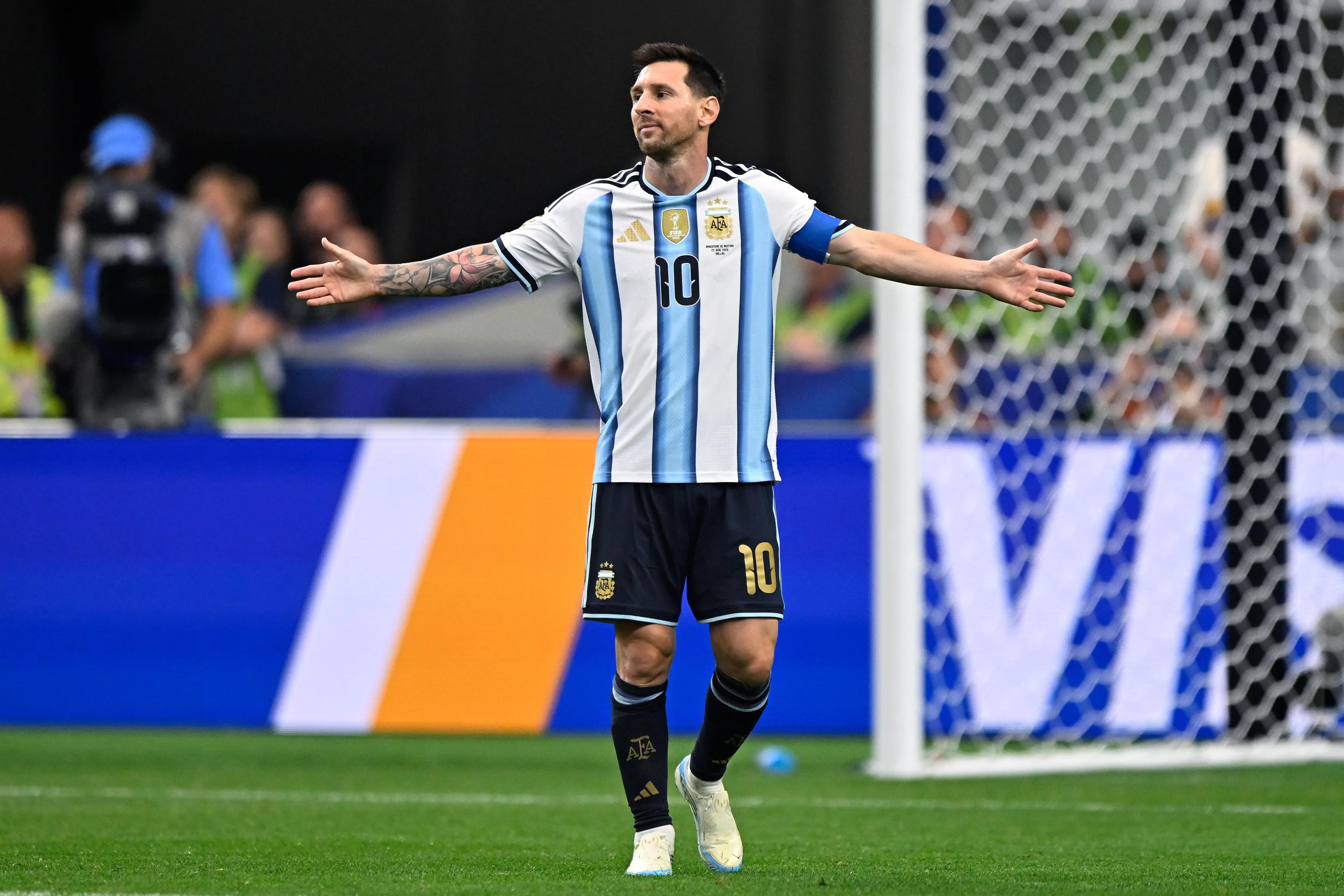 What if this generation's deadliest trio all chose the same night to make history?